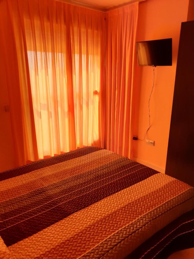 Vera Apartamento Marina Rey Bagian luar foto